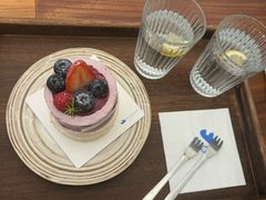 -山与蓝·轻糖鲜果蛋糕(勒泰店)
