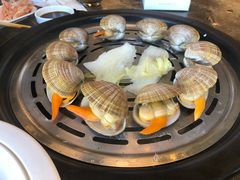 大黄蚬子-日进一片海.生腌海鲜火锅.宵夜烧烤(三里屯总店)
