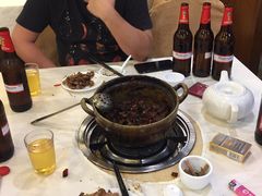 -渝君重庆火锅(嘉宾路店)