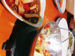 -有红鸡毛店·川菜(建设路店)