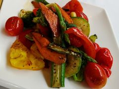 -马克西姆俄罗斯餐厅(通亚街店)