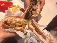 麦辣鸡腿汉堡经典中薯条套餐-麦当劳(城西银泰店)