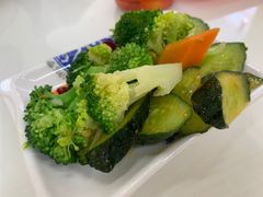 -陆元丰·兰州纯汤牛肉面(自强西路店)