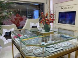 -珂兰钻石(美美2购物中心店)