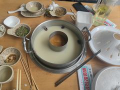 -江小渔鲜鱼火锅(冠亚星城店)