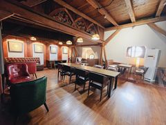 -良友书坊(安徽路店)