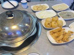 -光头药膳鸡(莱茵小镇店)