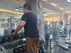 -迈劲健身专业私教(朝青汇店)