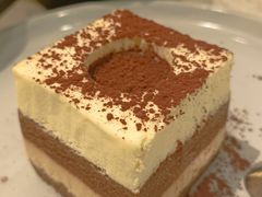 流心提拉米苏-必胜客(远大路店)