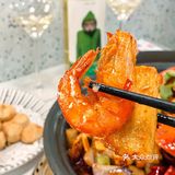 海鲜干锅搭配干白绝绝子 打卡宋记香辣蟹小酒馆