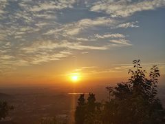 -鬼笑石后山停车场