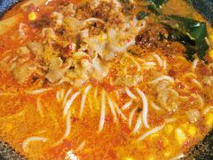 肥牛米线-蒙小妹骨汤饭.米线(新光路店)