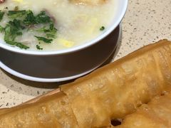 荔湾艇仔粥-点都德(春熙路群光广场店)
