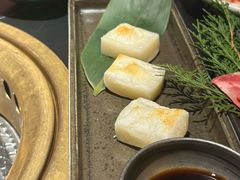 -山川小町·极番烧肉(新地假日广场店)