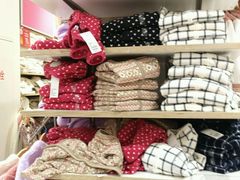 女童摇粒绒外套-优衣库(上海金桥国际商业广场店)