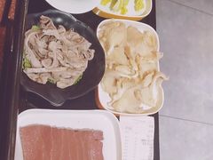 -骨捞专家·金华砂锅(西田城购物中心店)