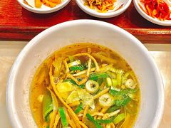 -乡党臊子面(丰庆公园店)