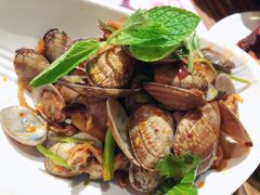 -胡桃里音乐酒馆(环亚凯瑟琳广场店)