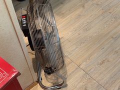 -胡须佬鸡煲四季火锅店(石厦西村直营店)