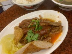 -猪脚洪隆江猪脚饭