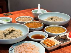 -裕兴记•蟹黄面馆(人民广场店)