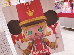 -泡泡玛特POPMART(上海环球港店)
