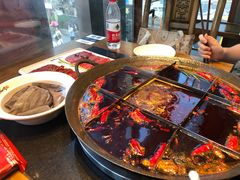 -纸盐河码头火锅(十八梯店)