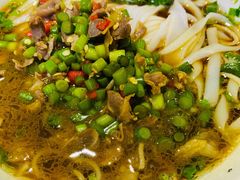 酸辣鸡杂粉-肆姐面粉馆(坡子街店)