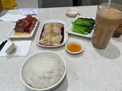 -香港新发烧腊茶餐厅(水围店)