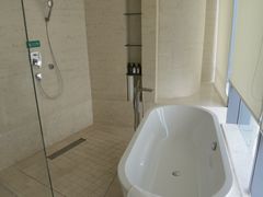 -青岛五四广场海景美仑国际公寓酒店
