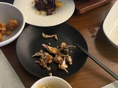 -肆季荟·SEASONS(江苏电视塔店)