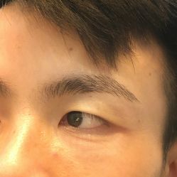 -一个差评成就的纹眉店