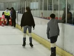 -冠军冰场CHAMPION RINK(百联又一城店)