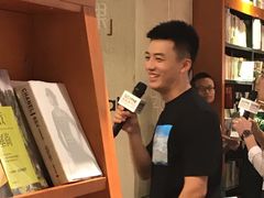 -西西弗书店&矢量咖啡(壹方购物中心店)