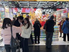 -泡泡玛特POPMART(侨福芳草地店)