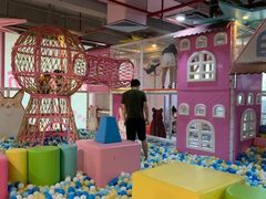 -星舰梦航(广百广场荔胜店)