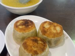 小米棒渣粥-清真牛街祥云轩门钉肉饼(左家庄店)