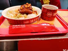 -猪戈戈超级猪脚饭(佳兆业店)