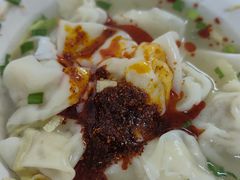 -胖子馄饨坊