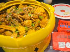 -多嘴超级肉蟹煲(杉杉国潮主题店)