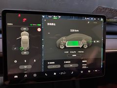 -TESLA 特斯拉(上海太古汇体验店)