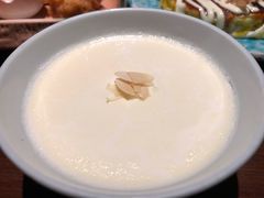 杏仁豆腐-山杏yama-katsu·吉列炸物