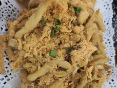 -八两八金·莱芜特色炒鸡(市南漳浦路店)