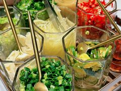 -红鼎豆捞·非遗鲍皇汤火锅(宝丰路店)