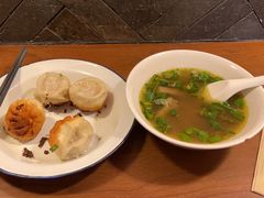-舒蔡记生煎菜饭(云南中路店)