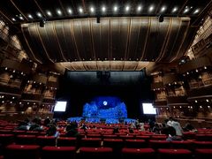 -交通银行前滩31演艺中心