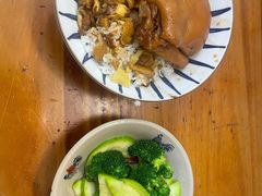 猪脚卤肉饭-红猪卤肉饭(大西洋美食城店)