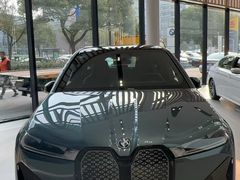 -上海宝信宝马4S店