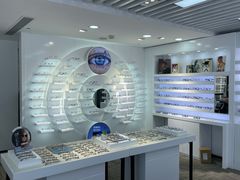 -浮光眼镜·蔡司视觉合作·数字验配中心(陆家嘴店)