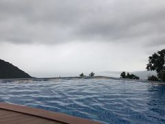 -三亚亚龙湾人间天堂鸟巢度假村